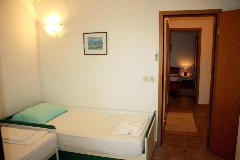 Apartments Mandic Tucepi Room photo