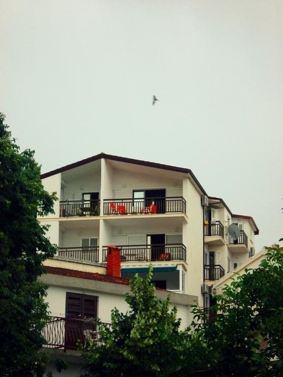 Apartments Mandic Tucepi Exterior photo